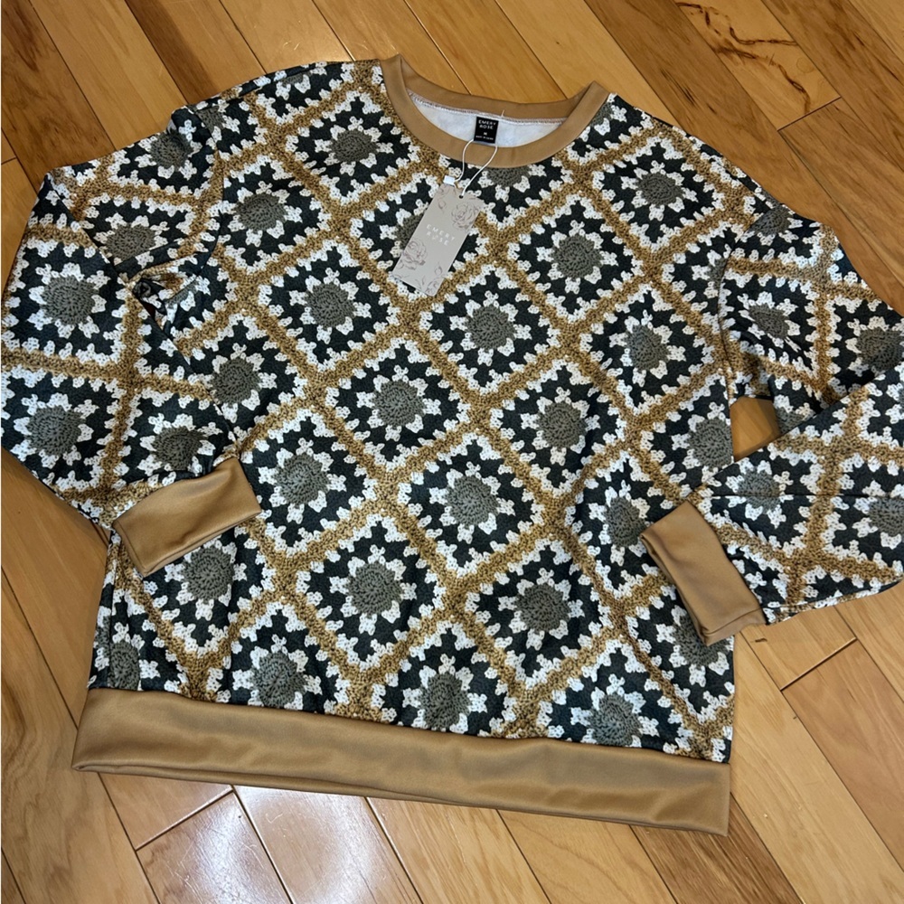 NWT Emery Rose Patterned Women’s Sweatshirt - Picture 7 of 10